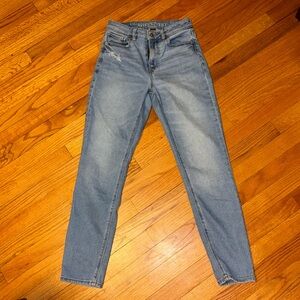 AMERICAN EAGLE HIGH WAISTED SIZE 0
 SKINNY 0 EUC